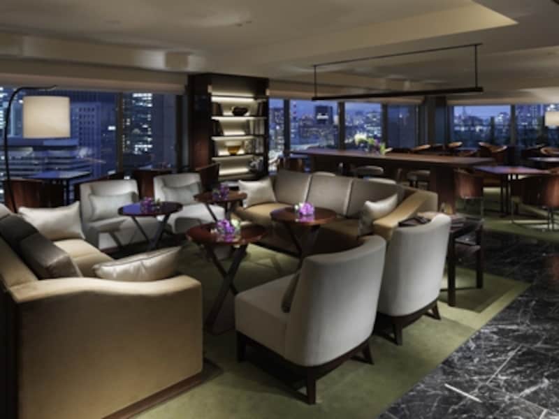 「パレスホテル東京」クラブラウンジ