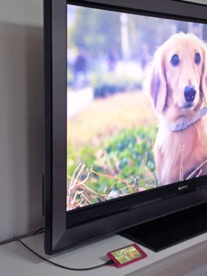 HDMI端子が付いているので、撮影した写真やムービーをテレビに出力して楽しむことができます。