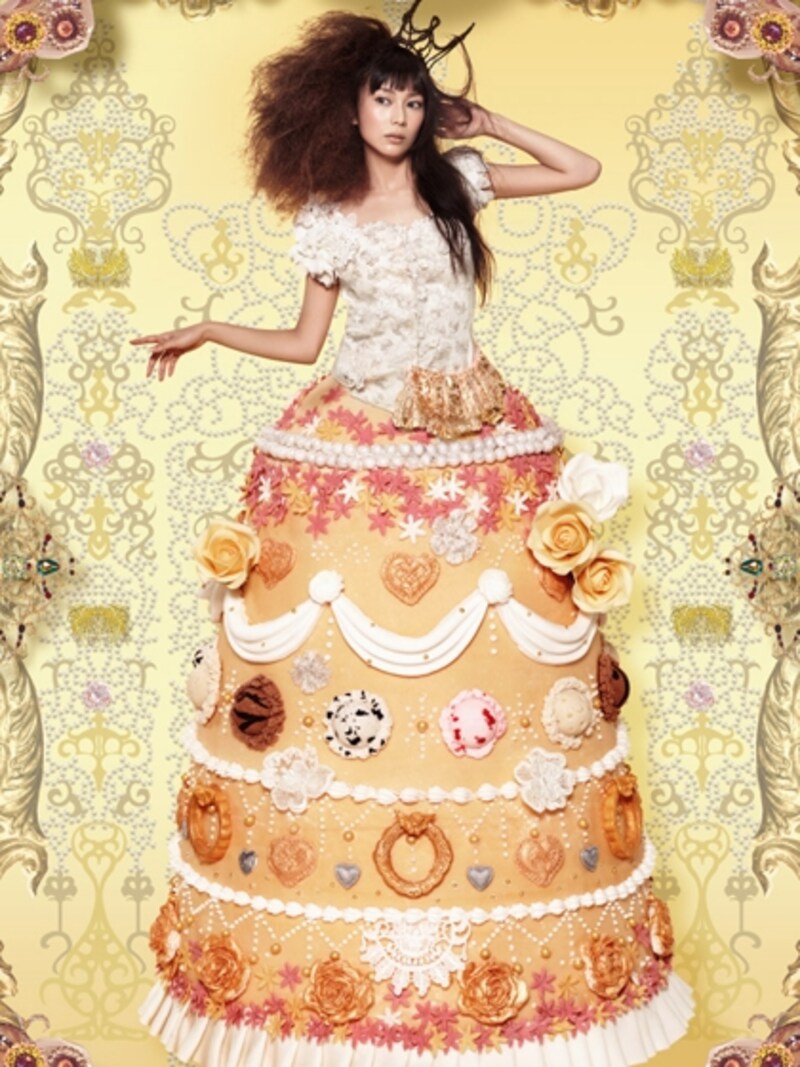 アイスクイーンに扮した柴咲コウさん