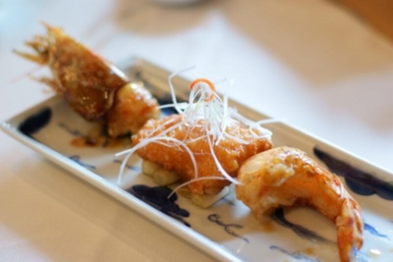 有頭海老と白身魚の海老ミンチ揚げ　特製醤油