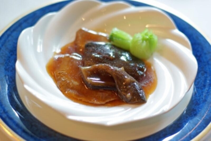 ナマコのオイスターソース煮込みundefined海老卵風味