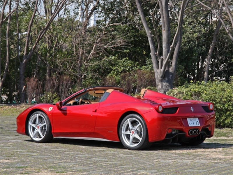 フェラーリ458スパイダー
