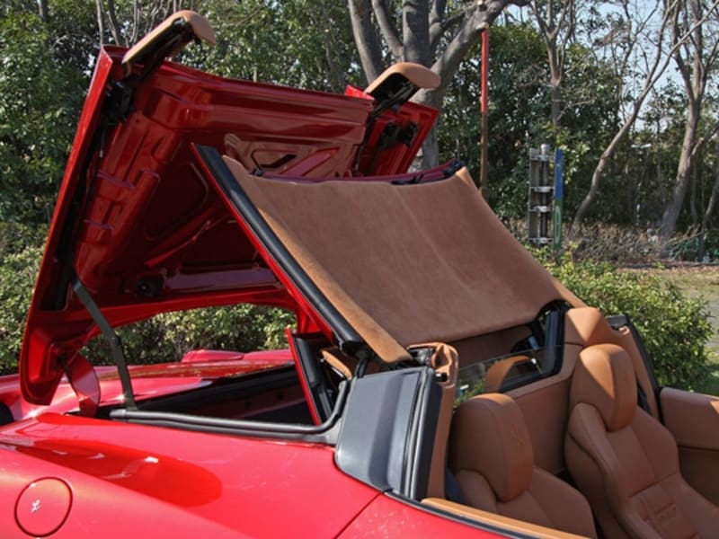 Ferrari レザーボストンバッグ 赤2個セット 458スパイダー No Reserve: Two-Piece Ferrari 458 Italia Luggage Set by