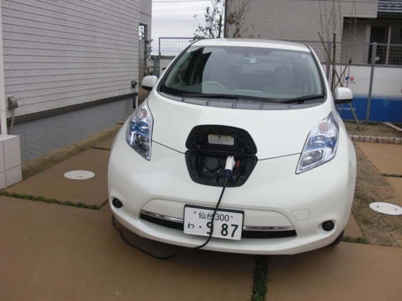 電気自動車
