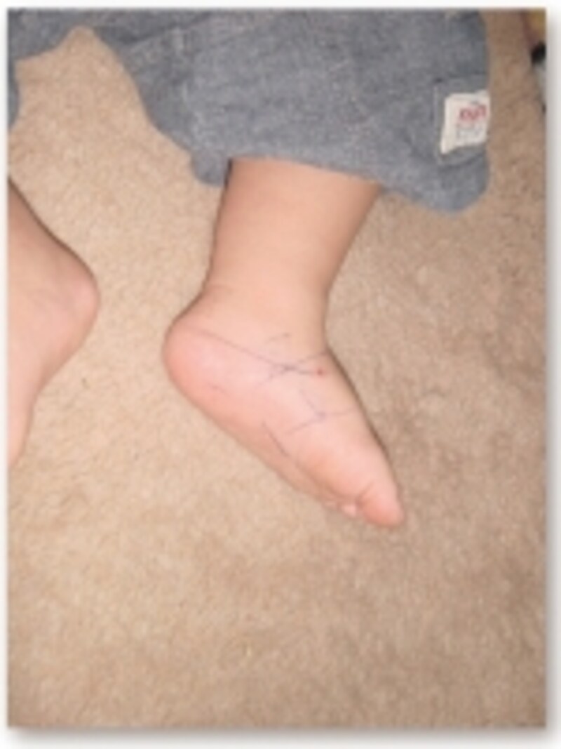 コチラが原画代わりの写真。いたずら書きされた小さな足も良い思い出です