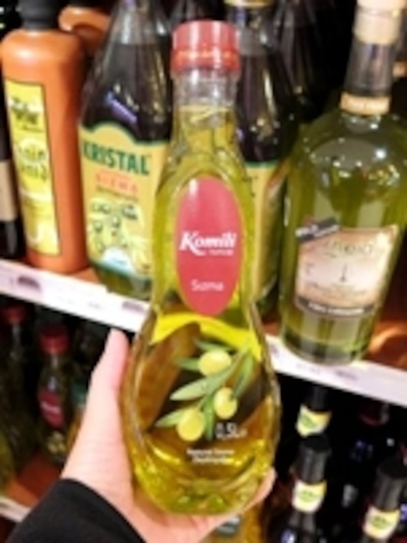 ペットボトル入りオリーブオイル