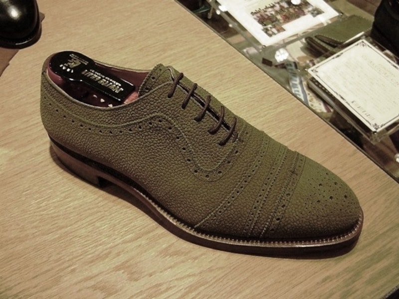 型押しレザー・アップ写真