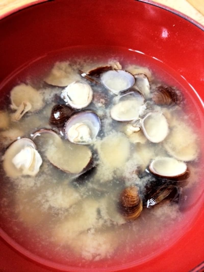 おかわり自由のしじみの味噌汁