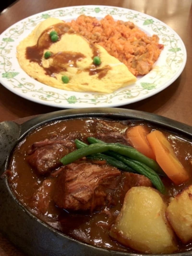 同店名物の1つ「ビーフシチュー」