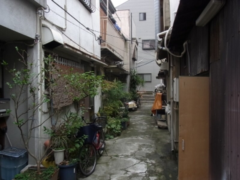 路地、階段、空堀