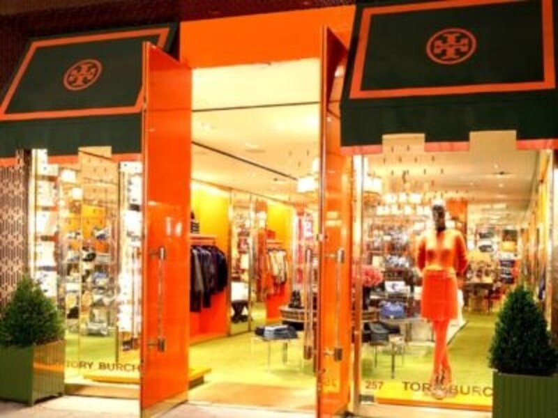 外観前で撮影する人も多いとか