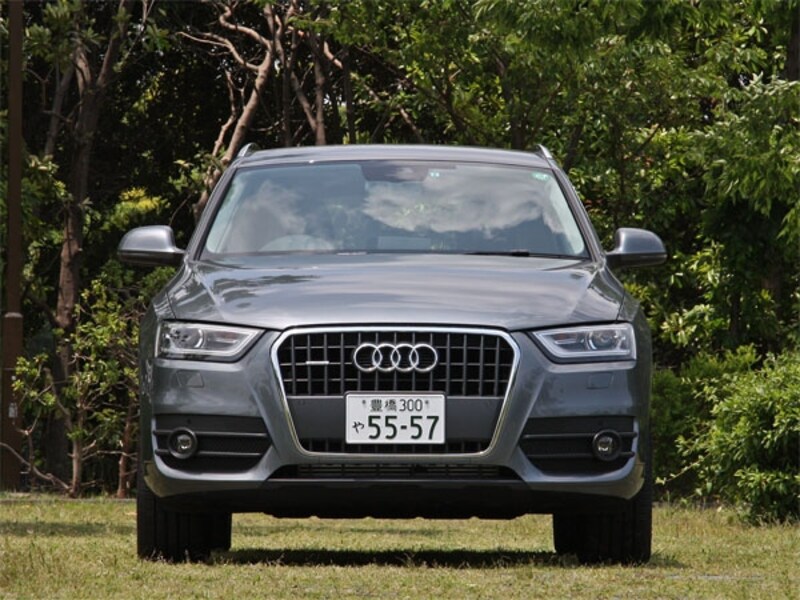 アウディQ3