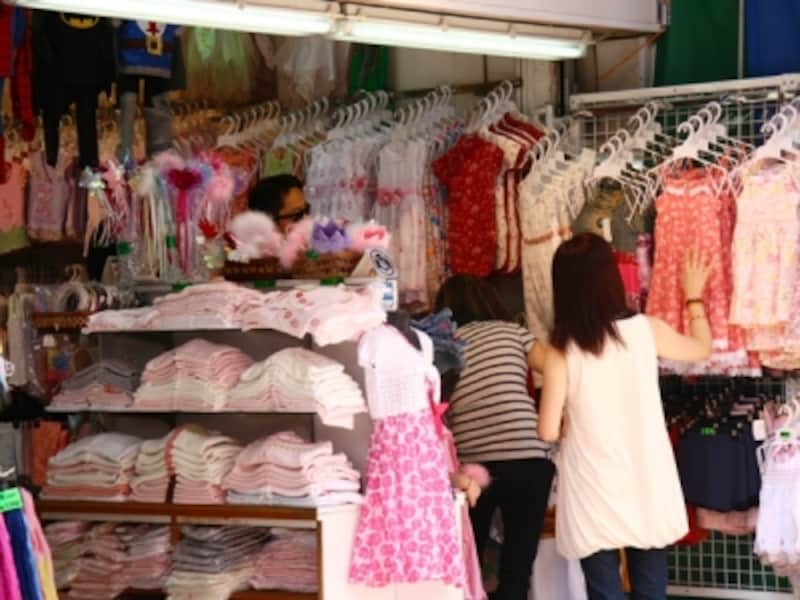 スタンレーマーケットは子ども服の宝庫