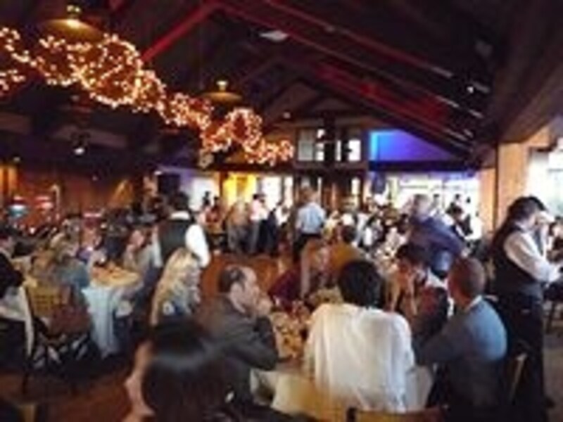 ディナーパーティ