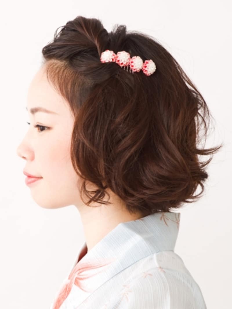 ショートボブ浴衣・可憐な 変形ポンパドールアレンジ