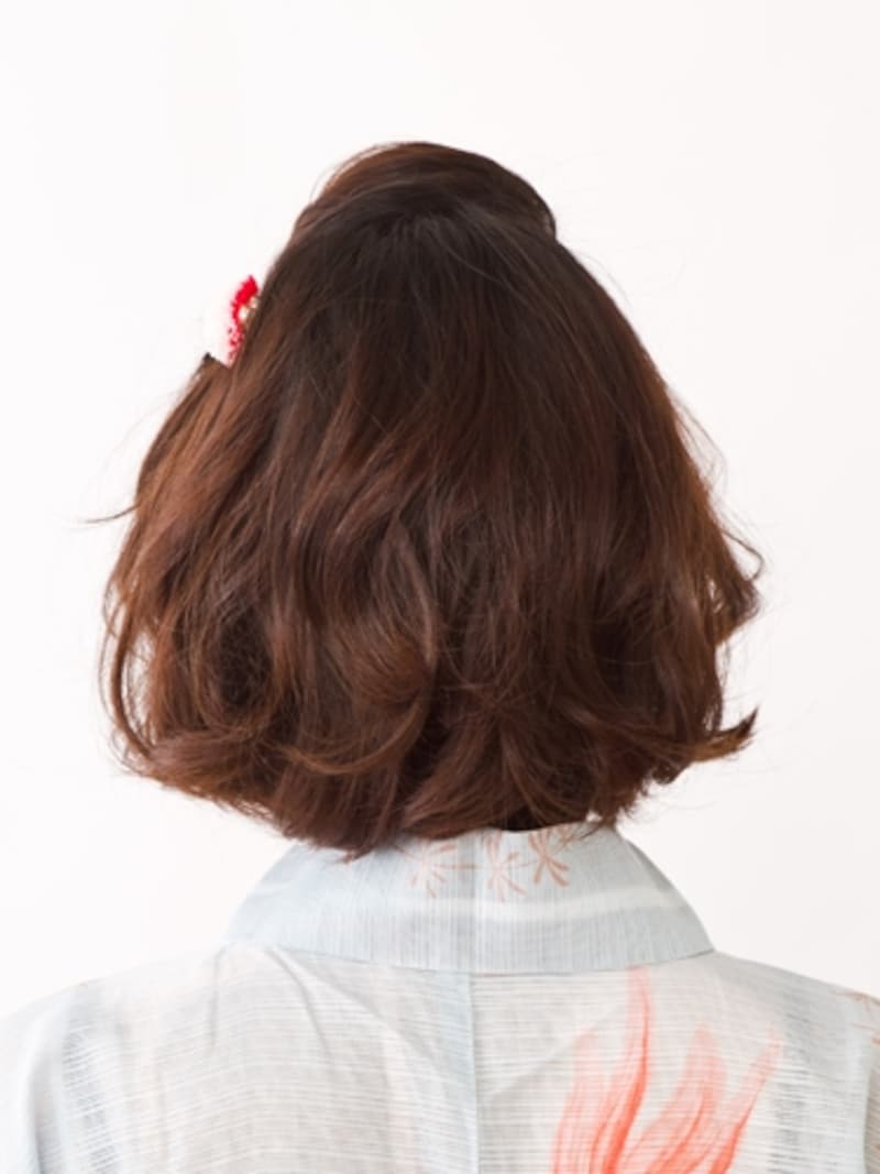 ショートボブ浴衣・可憐な 変形ポンパドールアレンジ