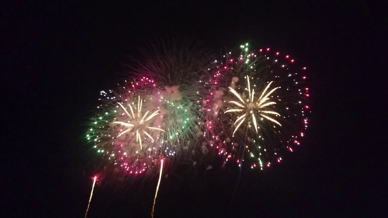 長岡花火／米百俵花火・尺玉100連発（1）