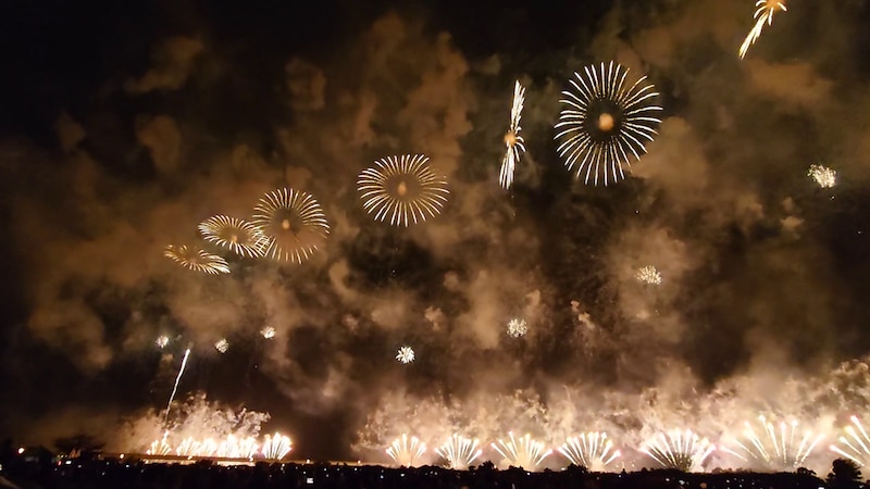 長岡花火／復興祈願花火「フェニックス」（2）