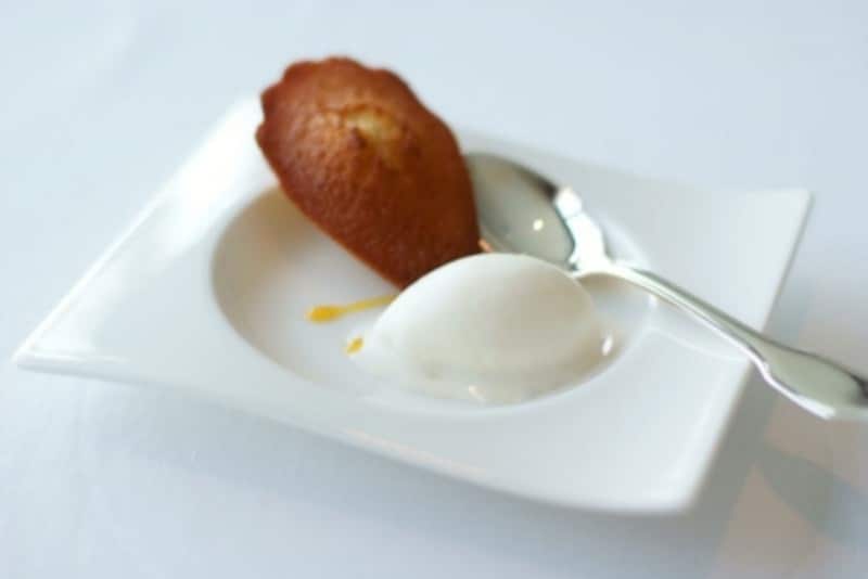 アヴァン・デセール