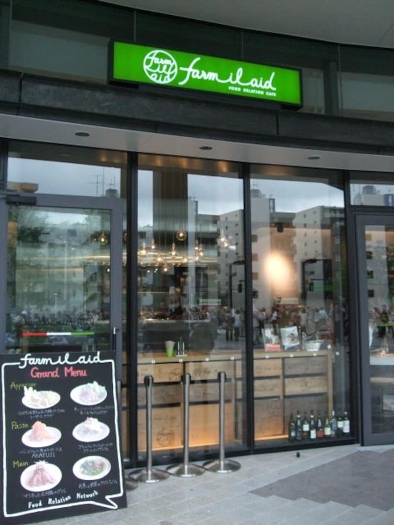 「東京スカイツリータウン・ソラマチ」１階のカフェ、「farm-il-aid FOOD RELATION CAFE」