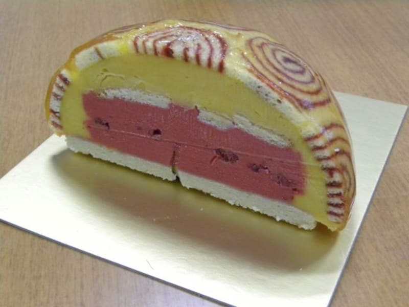 「ラ・ヴィエイユ・フランス」のアントルメグラス「ドミノ」