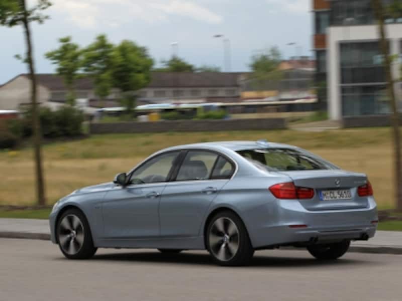 BMWアクティブハイブリッド3