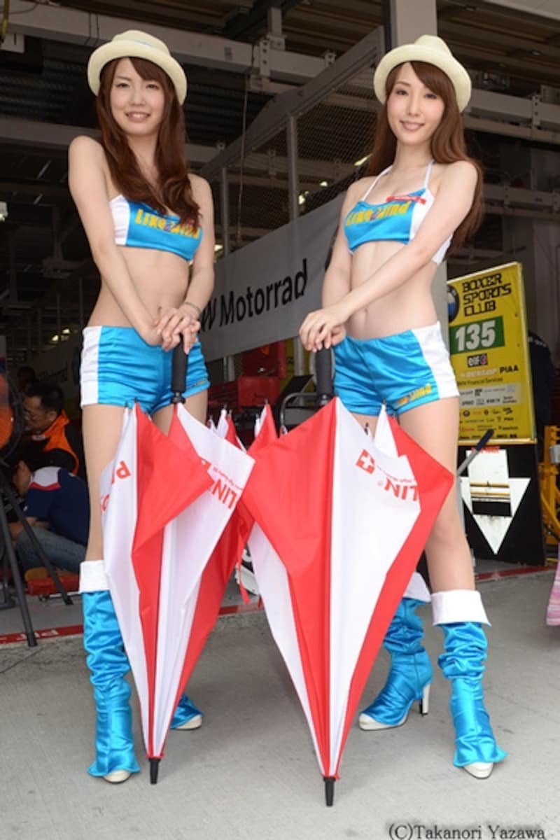 鈴鹿8耐に登場したレースクイーン達