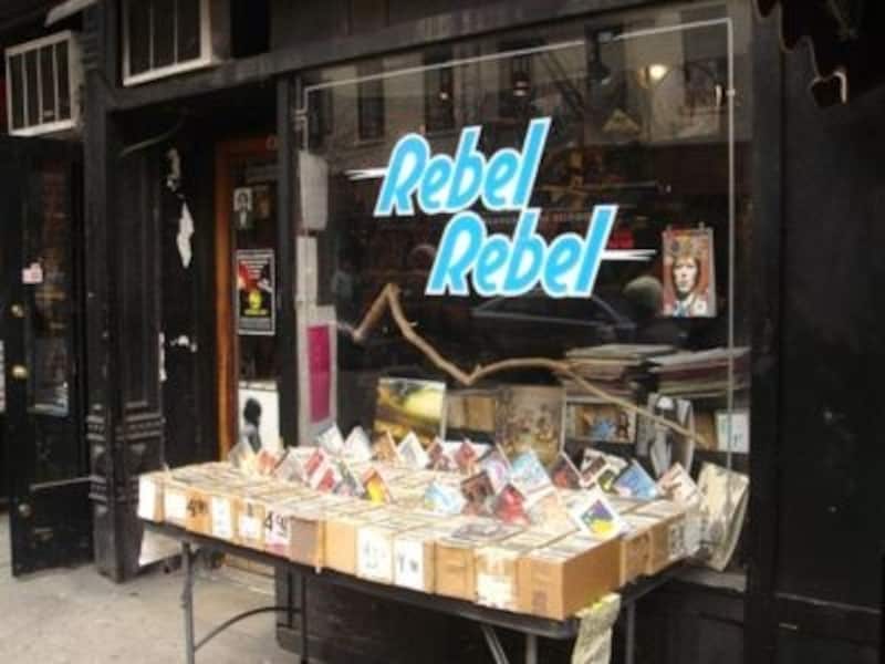 ロゴがかわいらしい外観