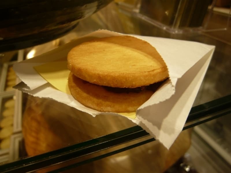 駒込中里の揚最中