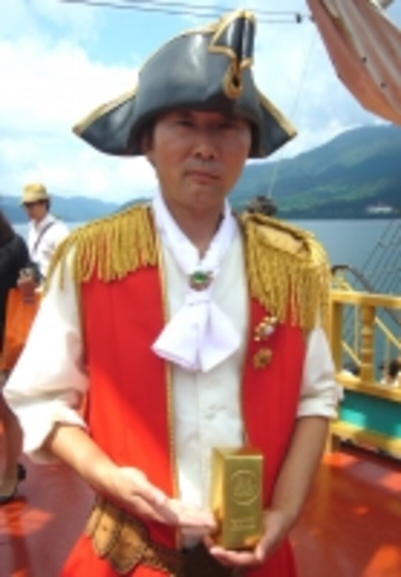 箱根海賊船のスタッフ