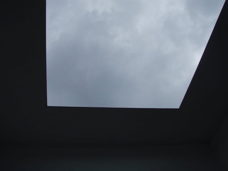 ブルー・プラネット・スカイundefined<ジェームズ・タレル作>ルundefined<アンドロ・エルリッヒ作>