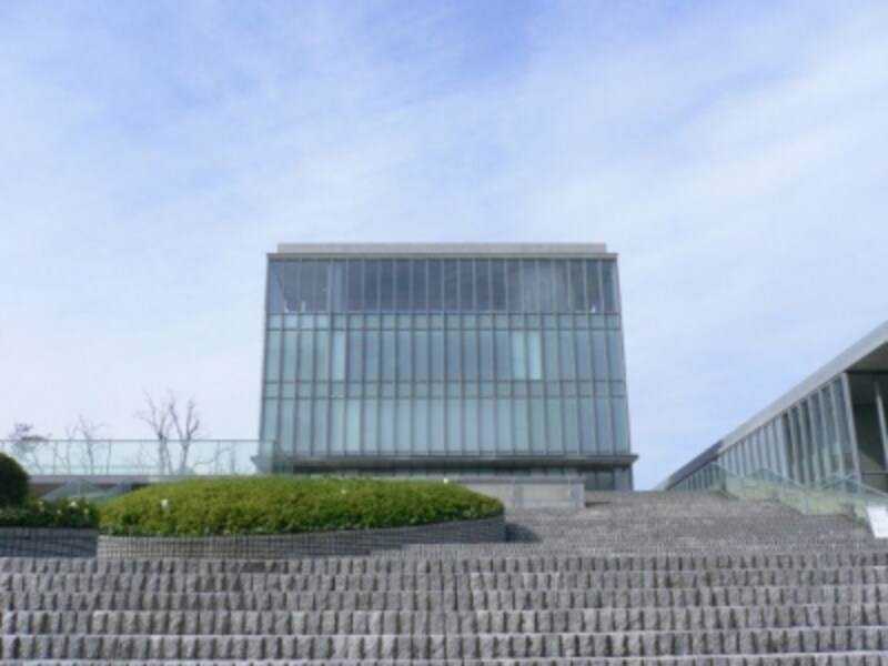 偉大なる哲学者の記念館 「西田幾多郎記念哲学館」 [石川の観光・旅行 