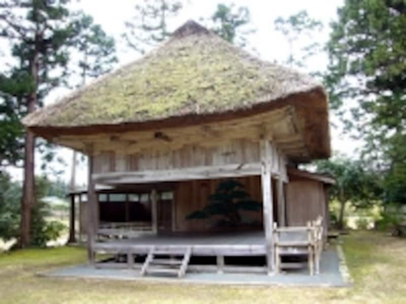 大膳神社の能舞台