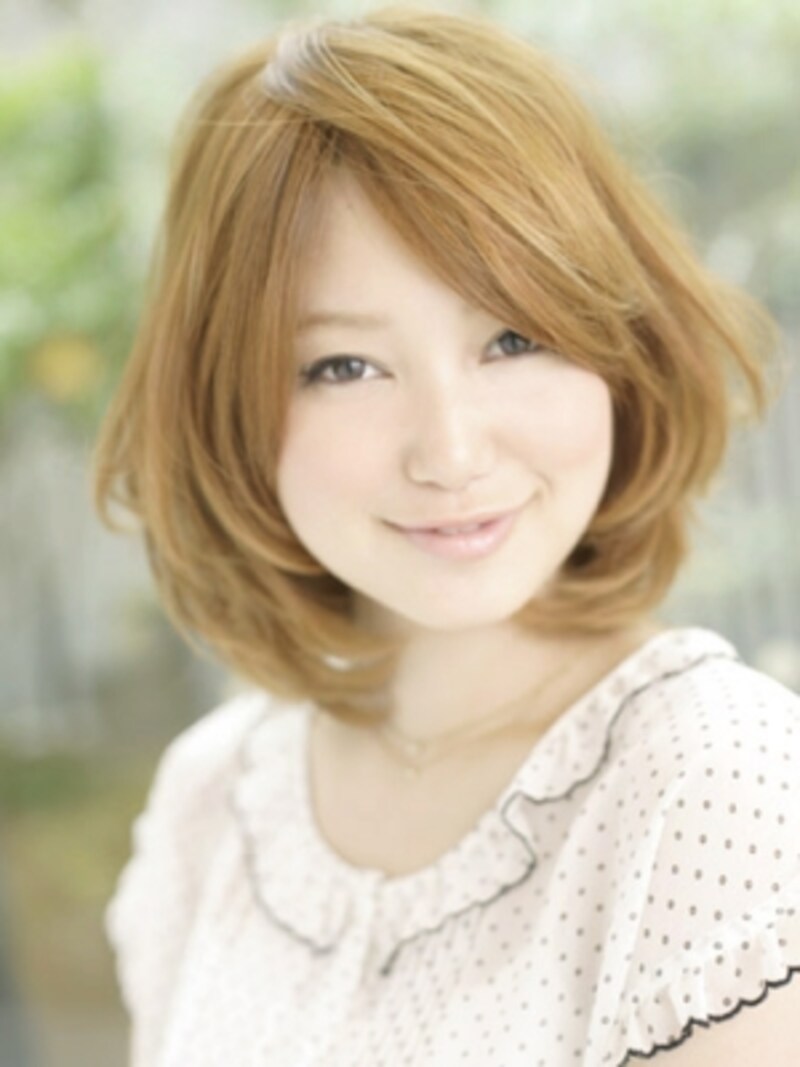 ふわっとした透明感のある柔らかいカールボブ ヘアスタイル 髪型 ふわっとした透明感のある柔らかいカールボブ ヘアスタイル 髪型