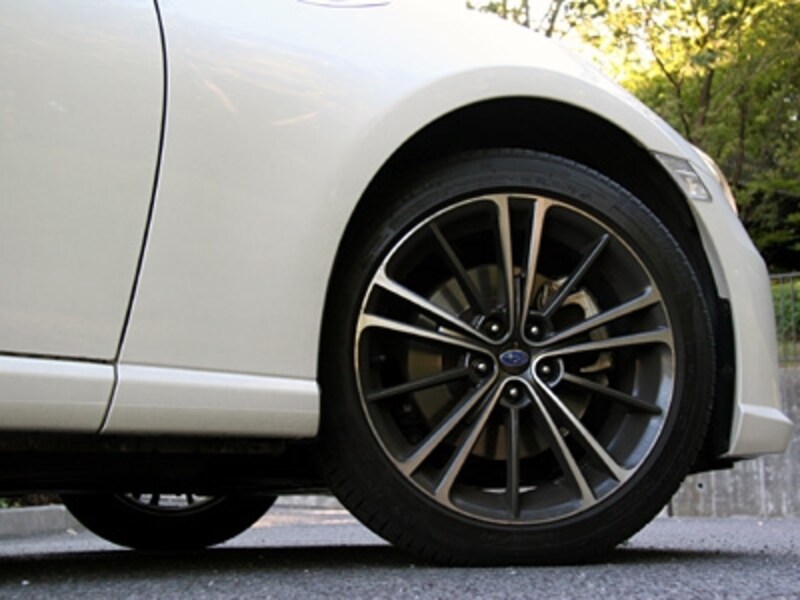 スバルBRZ