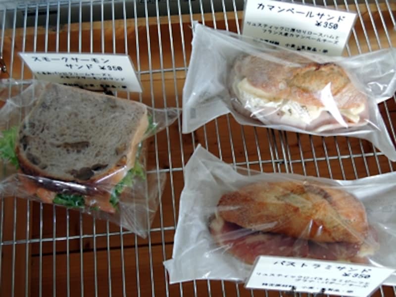 サンドイッチ各種(350円）