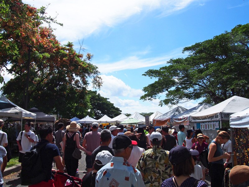 人気グルメは売り切れ必至！ お目当てがあるなら早めに入場を