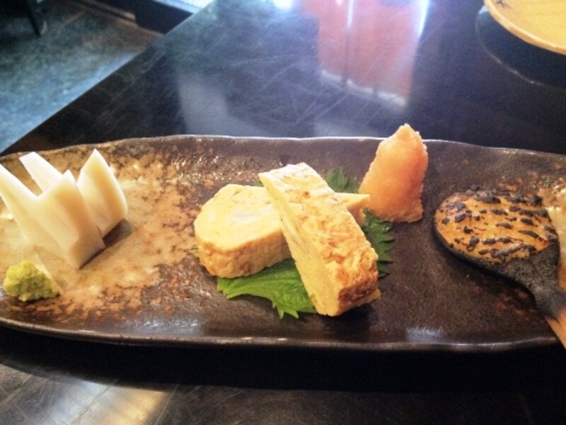 同店の「おつまみ定番三点盛り」