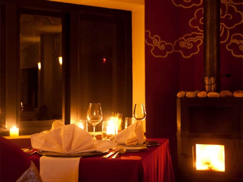 「Uma Bar」でロマンティックなプライベートディナー