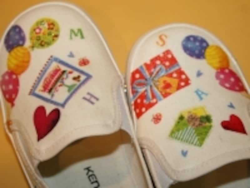 ちょっとわかりにくいですが、ラメを塗ってキラキラさせています