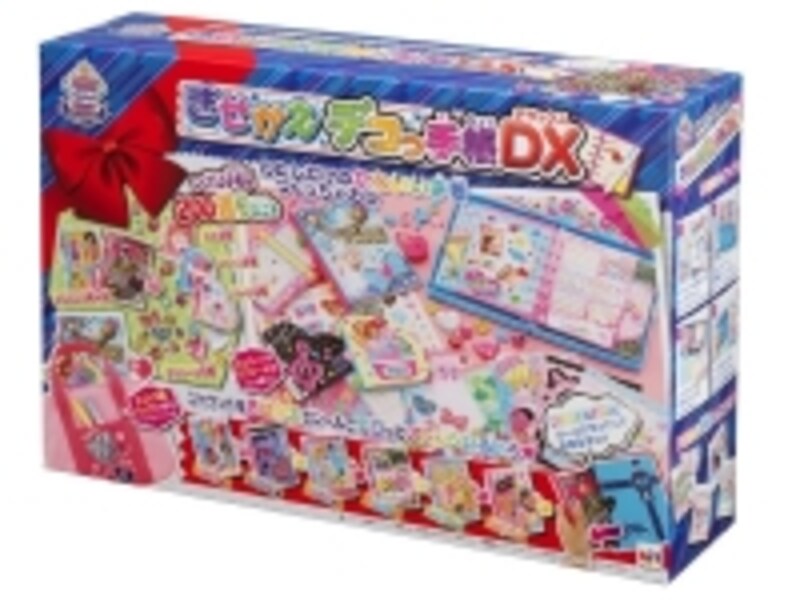 ボリュームたっぷりのデコパーツ。かわいい手帳が200通り以上も作れます