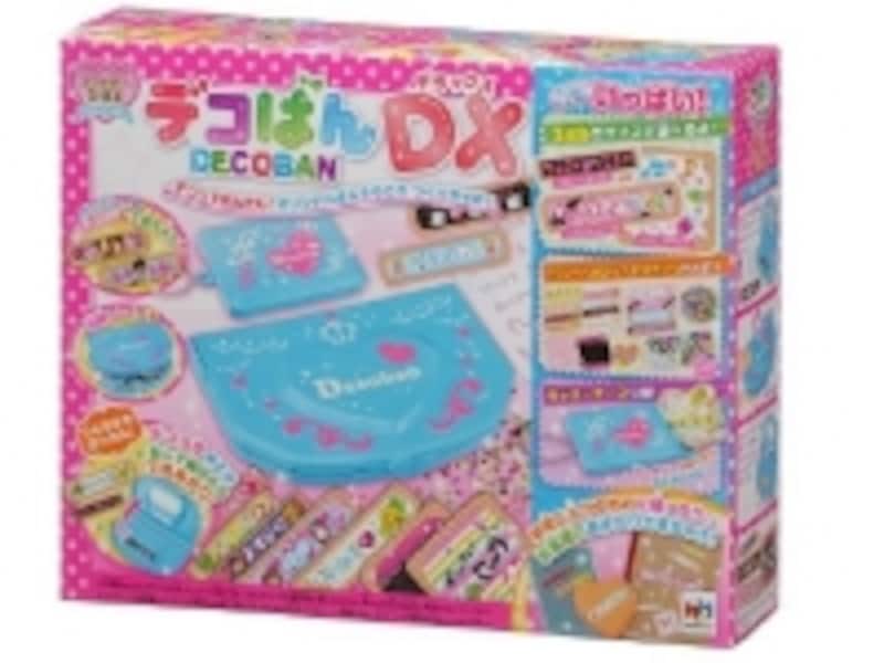 絆創膏のサイズはスタンダード、スクエア、スモールの3種類。このセットには25枚分が入っています