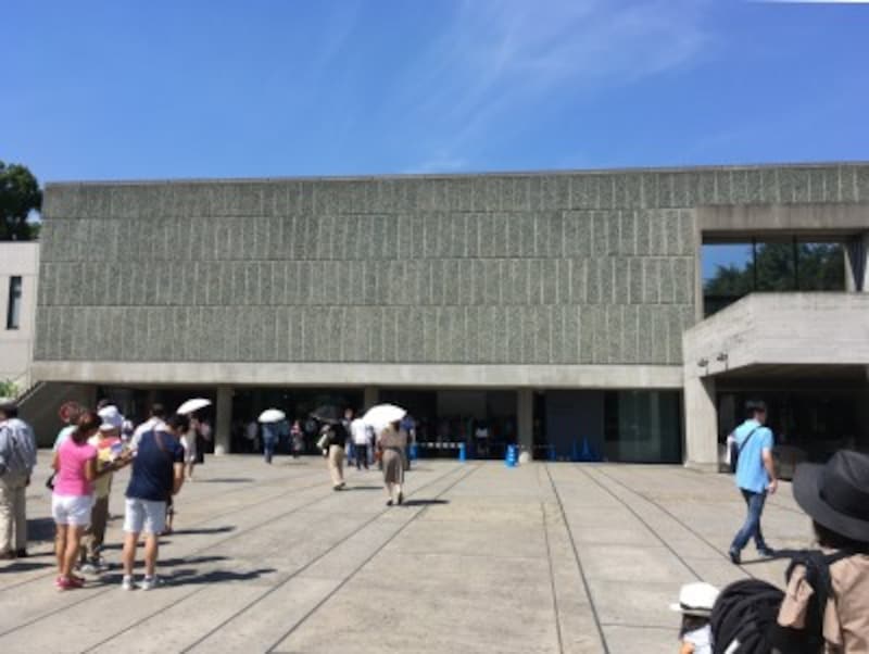 ピロティ形式のマンションが地震に弱い理由 マンション物件選びのポイント All About