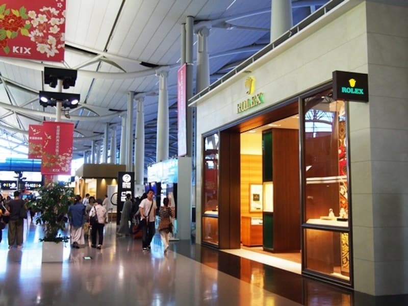 免税エリア　ロレックス