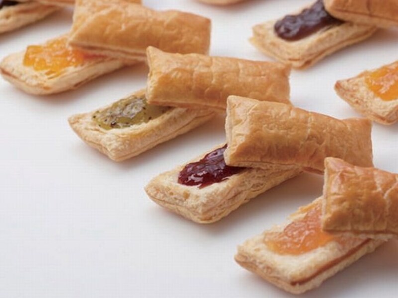 「クラブハリエ」の「パイサンブル」（パイ16袋各2枚・コンフィテュール8種各1個入、3675円）