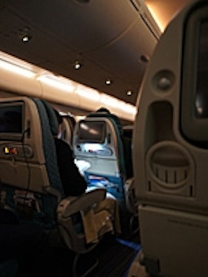 タスクアンビエンド照明