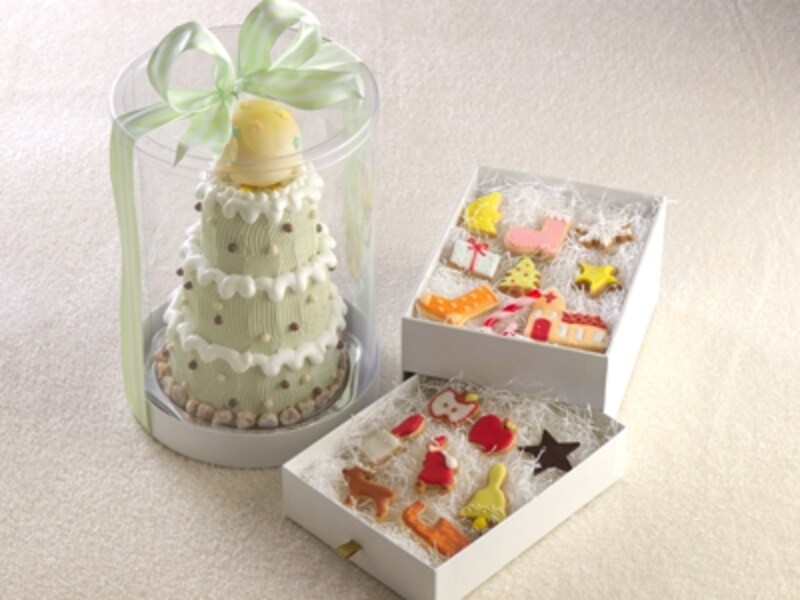 「デコレートツリー~世界にひとつだけのクリスマスケーキ~」(直径14cm×高さ23cm)10,000円