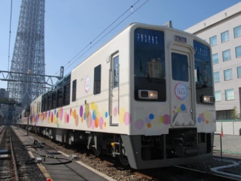 東武鉄道の展望列車 スカイツリートレイン デビュー 鉄道 All About 東武鉄道の展望列車 スカイツリートレイン デビュー 鉄道 All About