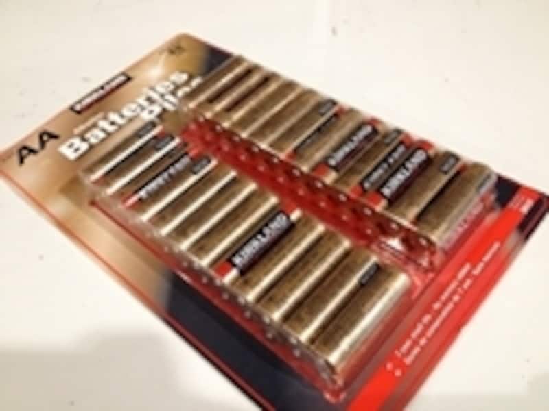 カークランドの乾電池も本数が多いのでシェア