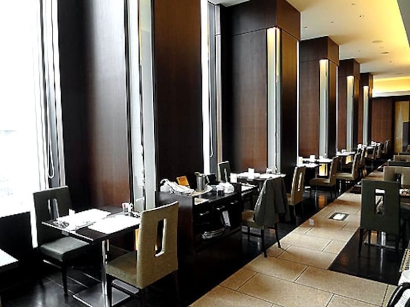 ハーモニー 店内